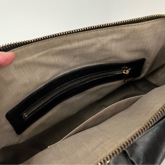 Marc Jacobs 15”x12” leather pleated bag 0234 solid black soft shoulder purse - Picture 3 of 15